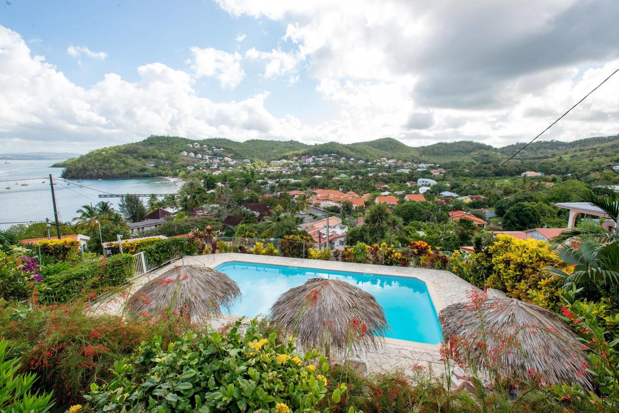 Le Panoramic Aparthotel Les Trois-Ilets Exteriör bild