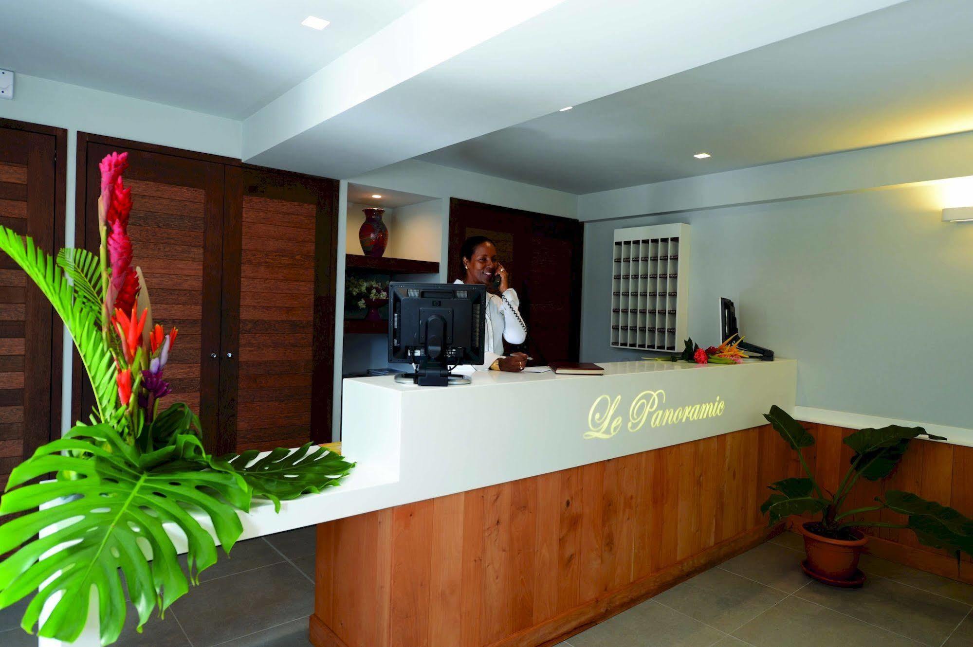 Le Panoramic Aparthotel Les Trois-Ilets Exteriör bild